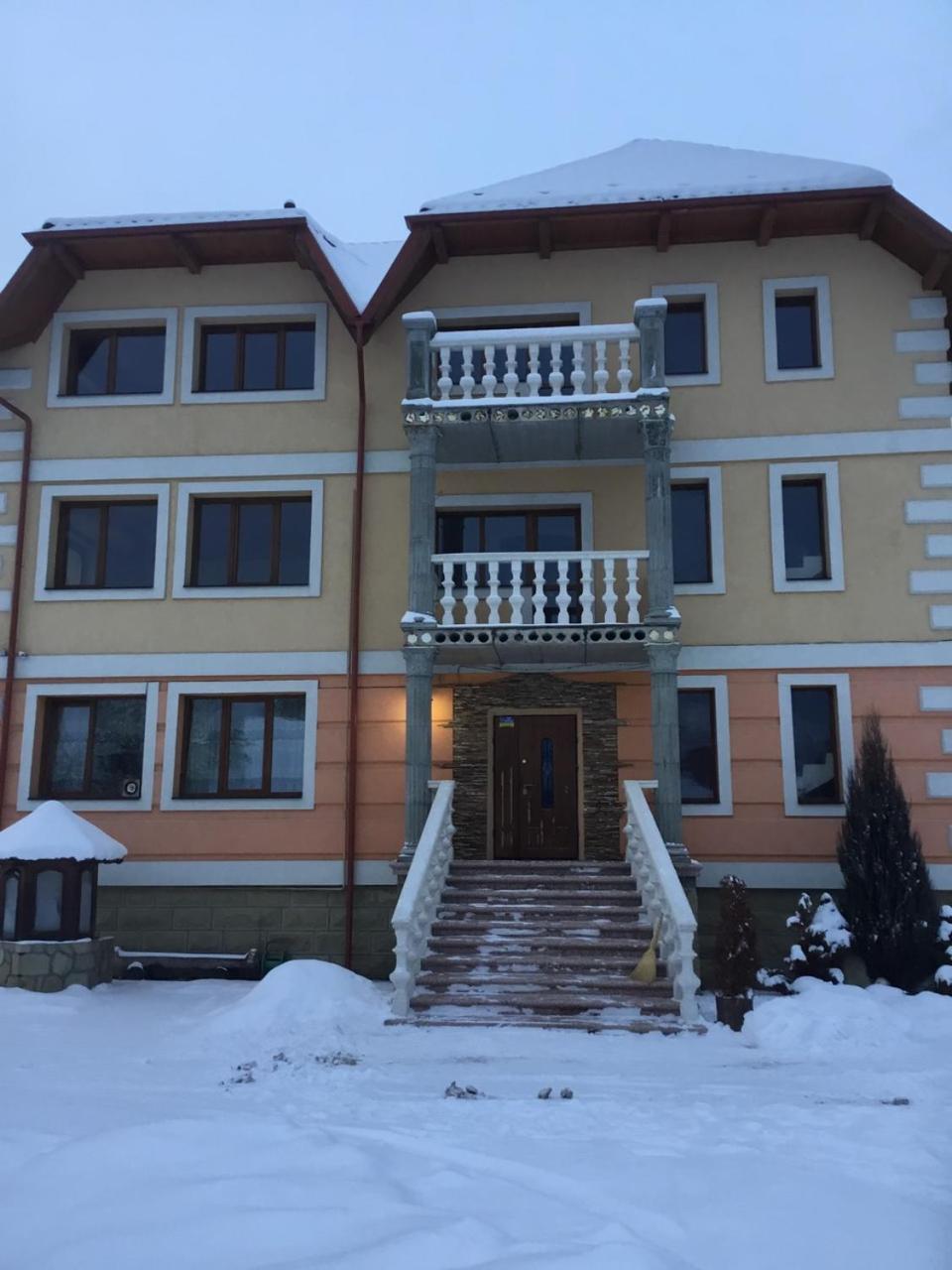 Затишний Дім Yaremtche Extérieur photo